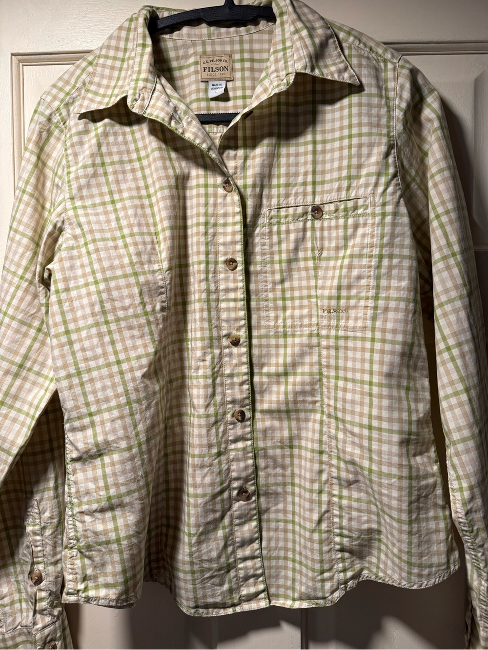 Filson Women’s Large Plaid Button Up Shirt Green Tan Outdoor Hiking
